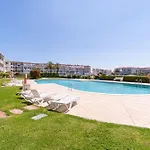 1009 Planta Baja Con Vista Al Homeselectspain Apartamento Empuriabrava