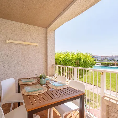 1009 Planta Baja Con Vista Al Homeselectspain Apartamento Empuriabrava